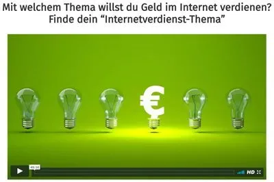 Video Finde dein Internetverdienst-Thema aus dem Internet Karriere Club mit Glühbirnen und Euro-Symbol