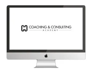 Monitor mit dem Logo der Coaching & Consulting Academy von David Wehnert und Benjamin Plaikner