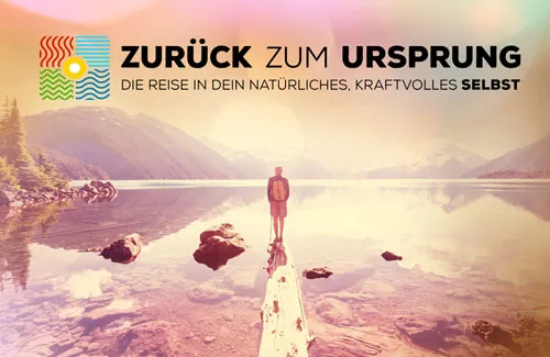 Titelbild Zurück zum Ursprung von Andreas Goldemann: Person steht auf einem Baumstamm in einem Bergsee